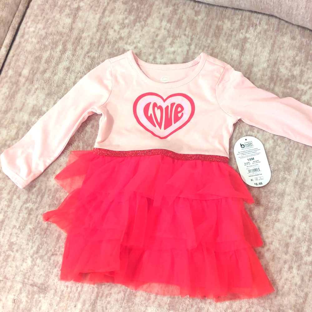 Long sleeve dresse